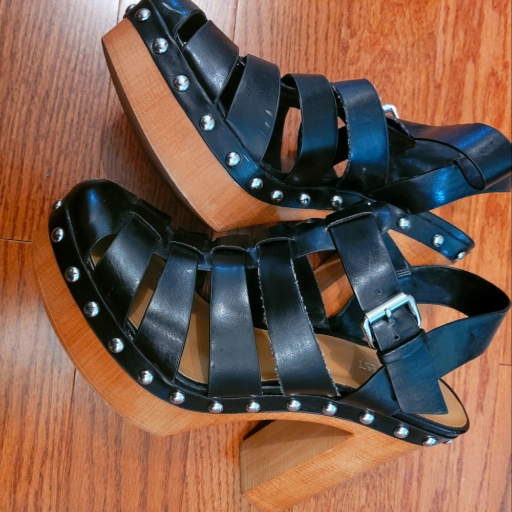 Ninewest Modelme Caged Platform Sandals
